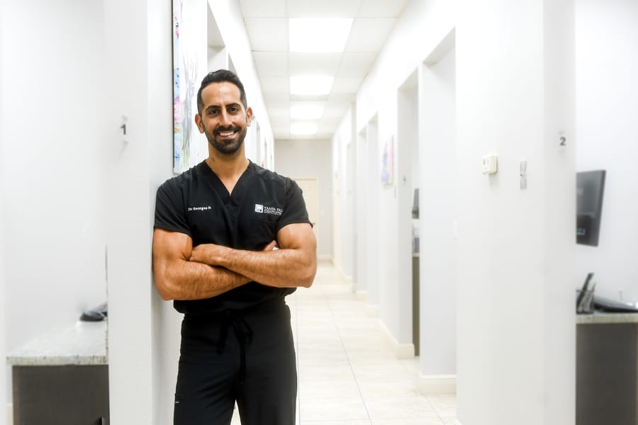 Dr. Raffoul and his clean clinic.